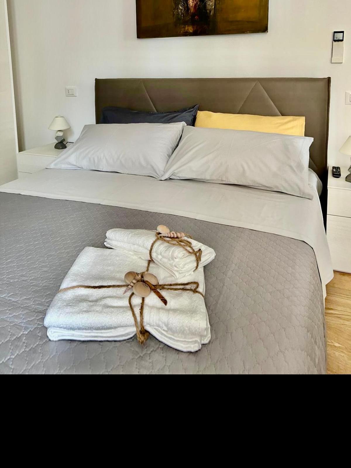 Palazzo Galileo Apartment San Benedetto del Tronto Luaran gambar